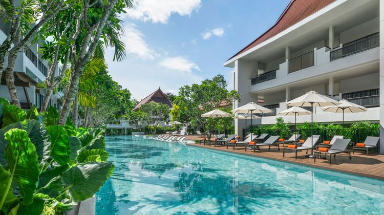 Kahavadi Chiang Rai, Curio Collection Recreation