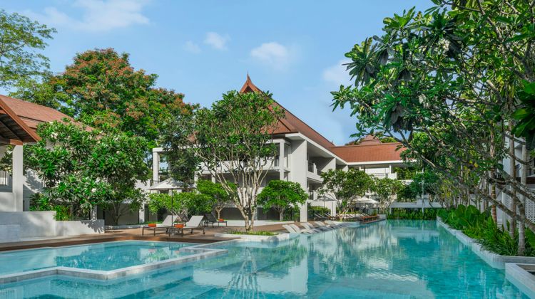 Kahavadi Chiang Rai, Curio Collection Recreation