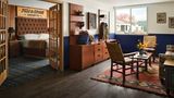 <b>Field & Stream Lodge Suite</b>. Images powered by <a href="https://www.leonardoworldwide.com/" title="Leonardo Worldwide" target="_blank">Leonardo</a>.