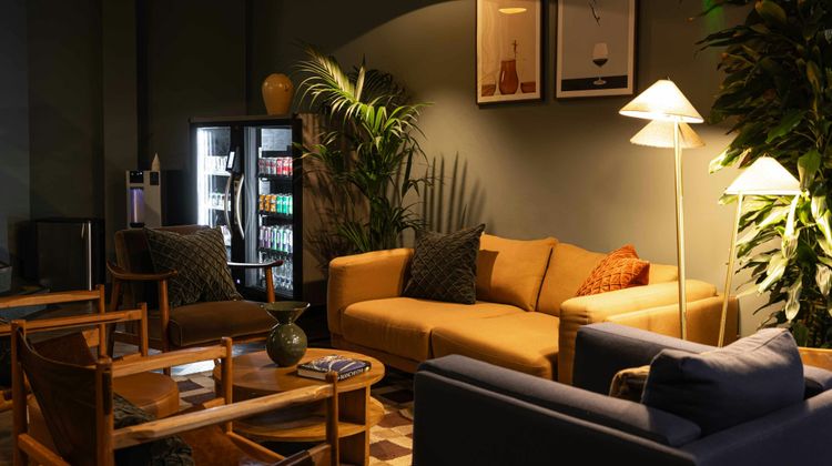 Cove Minshull Street Lobby