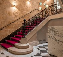 Villas Foch Lobby