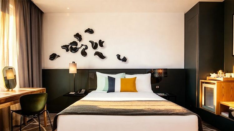 The Piazza Hotel Montecasino Room