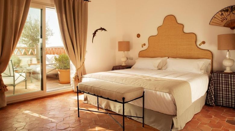 Casa Pizarro Hotel Room. Images powered by <a href="https://www.leonardoworldwide.com" target="_blank" rel="noopener">Leonardo</a>.