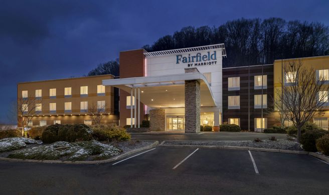 Fairfield Inn & Suites Athens Exterior