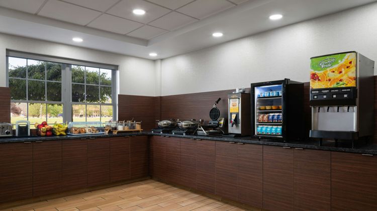 Fairfield Inn & Suites, Olean Restaurant