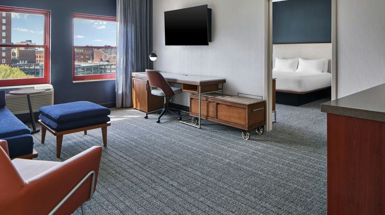 Courtyard Providence Downtown Suite