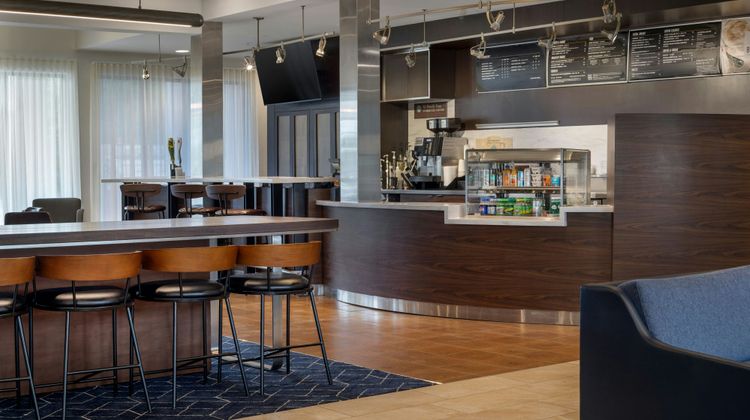 Courtyard by Marriott Pittsburgh Airport Restaurant