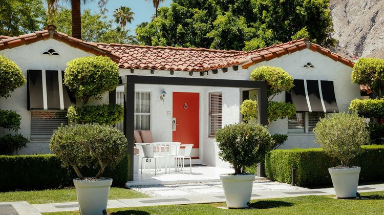 Avalon Hotel & Bungalows Palm Springs Exterior