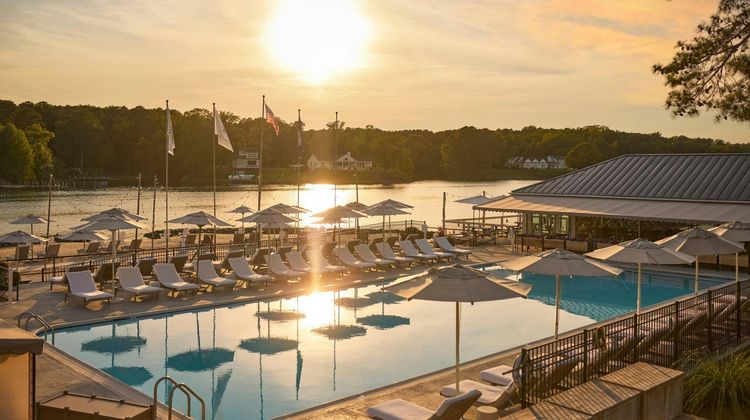 The Tides Inn Pool