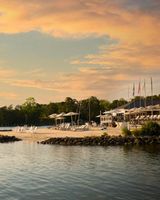 The Tides Inn