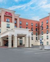 Hampton Inn & Suites Uptown-University