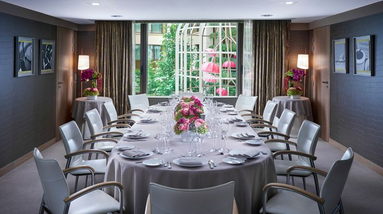 Mandarin Oriental, Paris Meeting