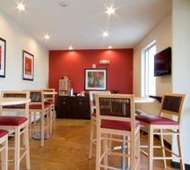 Red Roof Inn & Suites Beaumont Room