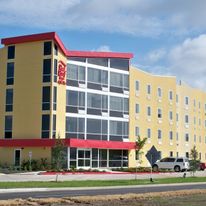 Red Roof Inn & Suites Beaumont