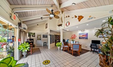 Maui Schooner Resort