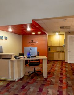 Candlewood Suites Bedford - Fort Worth