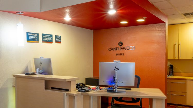 Candlewood Suites Bedford - Fort Worth Exterior