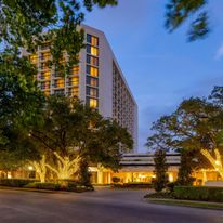 Houston Grand Hotel - River Oaks