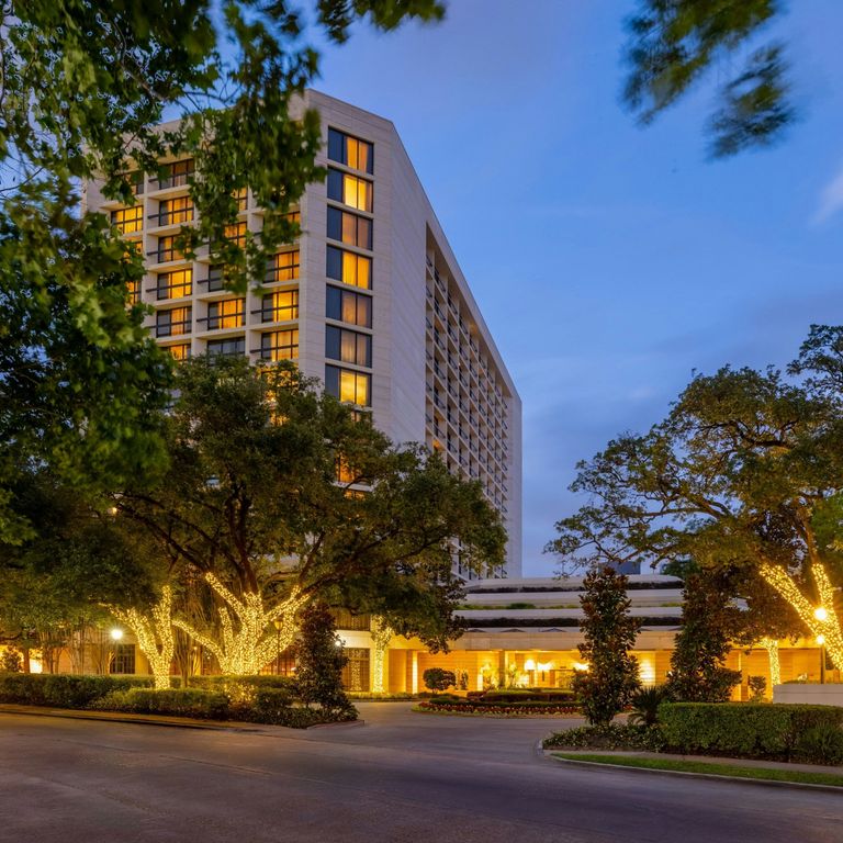 Houston Grand Hotel - River Oaks