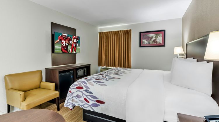 Red Roof Inn Hillsville Room