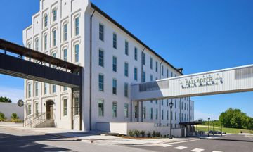 The Balladeer Hotel Tribute
