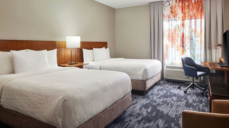 Fairfield Inn & Stes Stafford Quantico Room