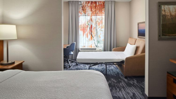Fairfield Inn & Stes Stafford Quantico Suite