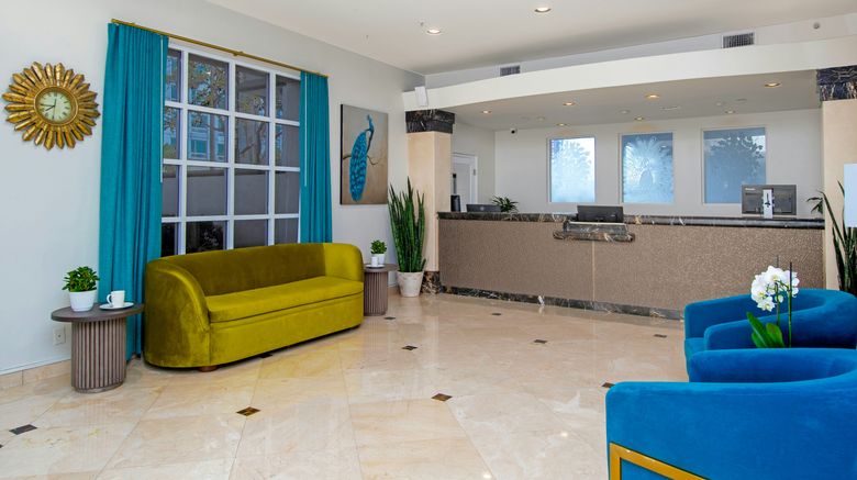 <b>Peacock Suites Lobby</b>. Images powered by <a href="https://www.leonardoworldwide.com/" title="Leonardo Worldwide" target="_blank">Leonardo</a>.
