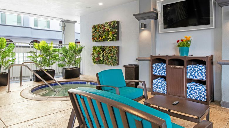 <b>Peacock Suites Pool</b>. Images powered by <a href="https://www.leonardoworldwide.com/" title="Leonardo Worldwide" target="_blank">Leonardo</a>.