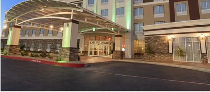 Holiday Inn West Medical Center Exterior