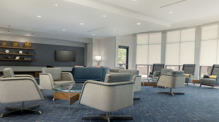 Courtyard Largo Capital Beltway Lobby