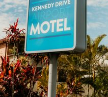 Kennedy Drive Motel Exterior