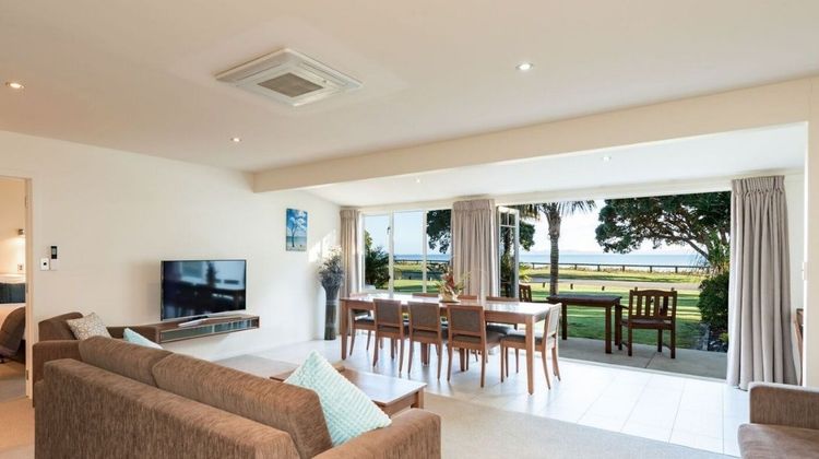 Taipa Beach Resort Suite