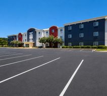 Candlewood Suites Auburn Exterior