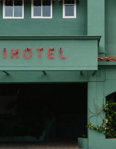 Hollywood Guest Inn