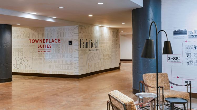 Fairfield Inn & Suites Dallas Downtown Lobby