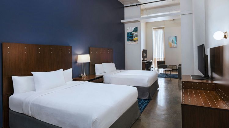 Fairfield Inn & Suites Dallas Downtown Suite