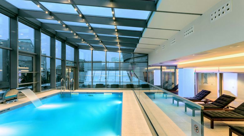 <b>Sheraton Bucharest Hotel Pool</b>. Images powered by <a href="https://www.leonardoworldwide.com/" title="Leonardo Worldwide" target="_blank">Leonardo</a>.