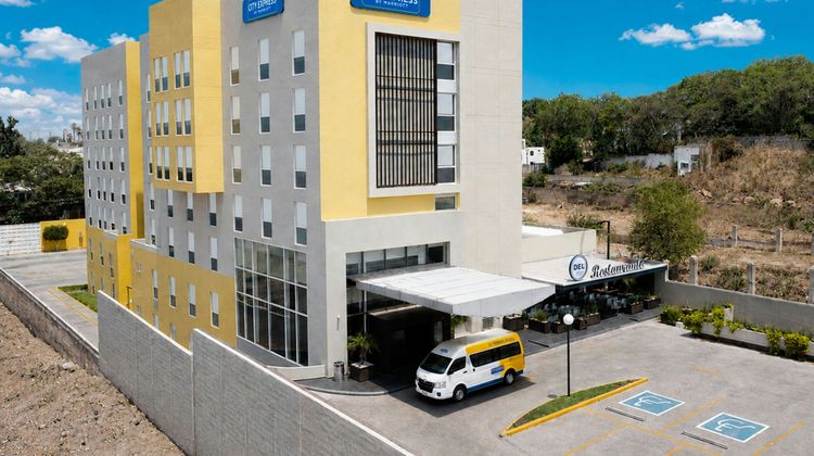 City Express by Marriott Airport Exterior