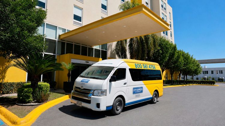 City Express by Marriot Monterrey Arpt Exterior