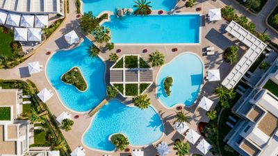Grace Hotel, Auberge Resorts Collection