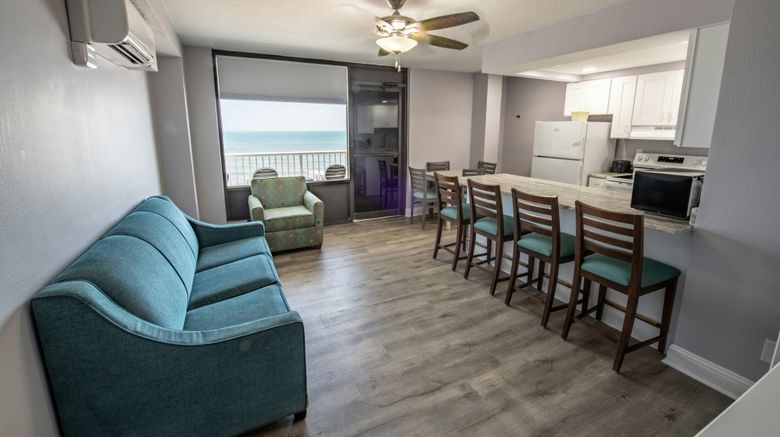 <b>Maverick Resort Room</b>. Images powered by <a href="https://www.leonardoworldwide.com/" title="Leonardo Worldwide" target="_blank">Leonardo</a>.