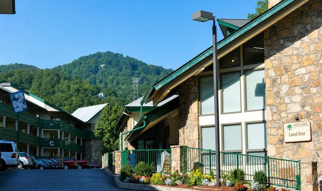 Laurel Point Resort Exterior