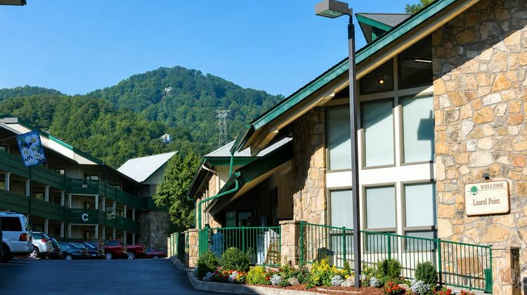 Laurel Point Resort Exterior