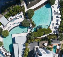 Q1 Resort & Spa Pool