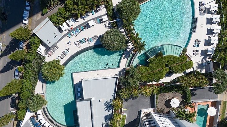 Q1 Resort & Spa Pool
