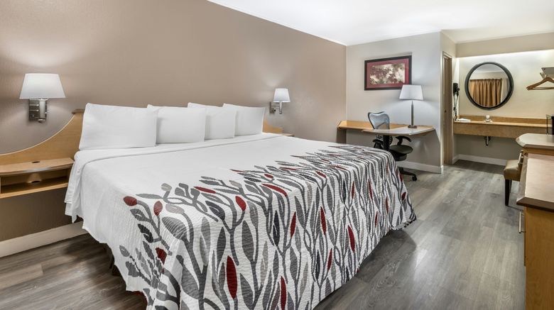 <b>Red Roof Inn Chicago - Joliet Room</b>. Images powered by <a href="https://www.leonardoworldwide.com/" title="Leonardo Worldwide" target="_blank">Leonardo</a>.