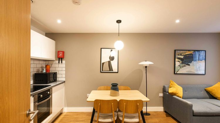 Cove Minshull Street Room