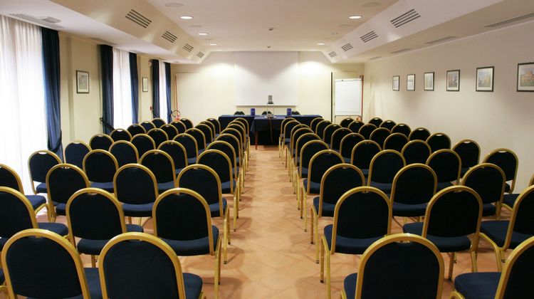 Sina Villa Matilde Meeting