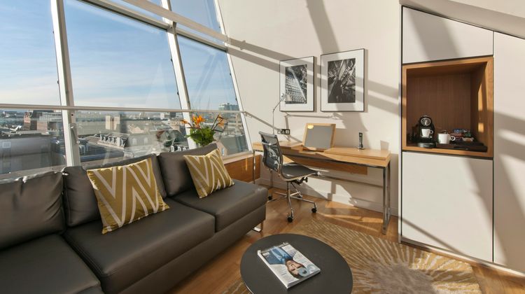 Apex City of Glasgow Hotel Suite